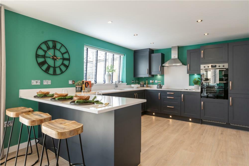 Additional property image - Morton Way,
Thornbury,
BS35 3TS