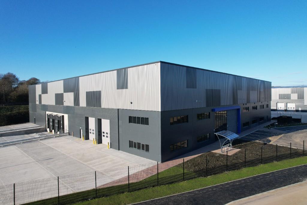 Light industrial facility to lease in Unit 2 Interchange 26, Mill Carr