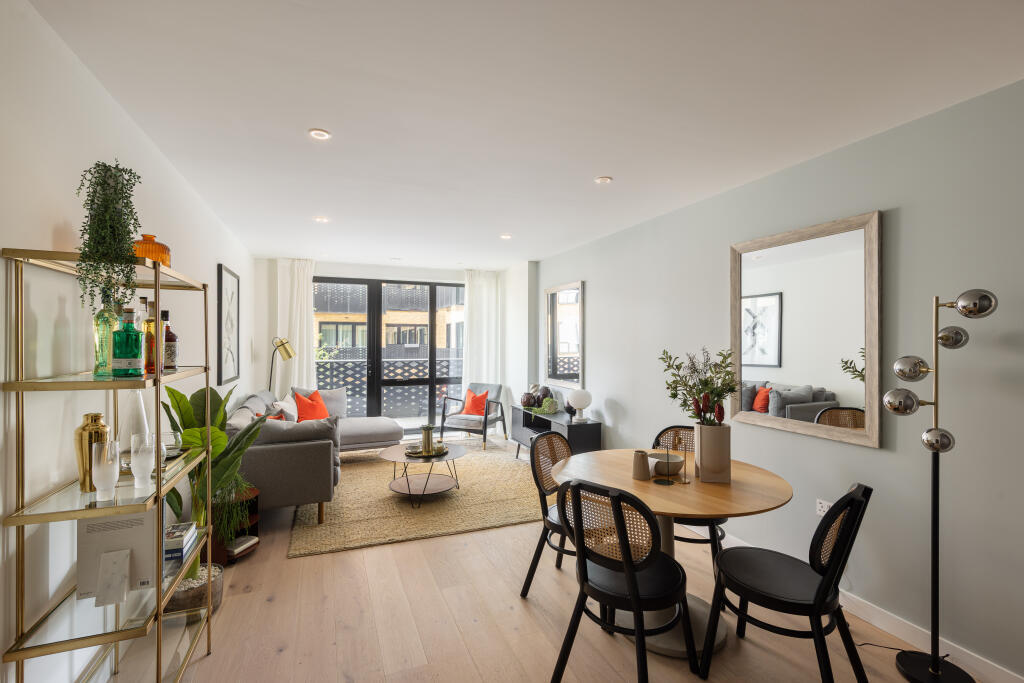 Main image of property: Hanwell Square,
Boston Road,
London,
W7