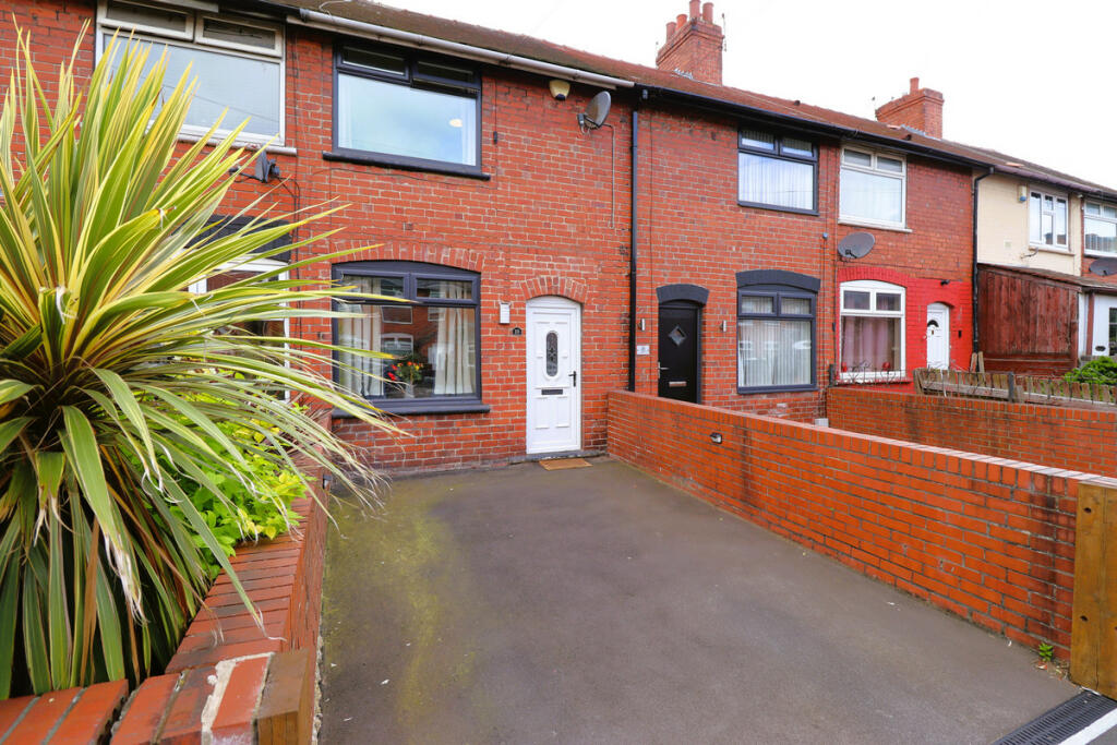 2 bedroom terraced house for sale in Churchfield Avenue, Cudworth