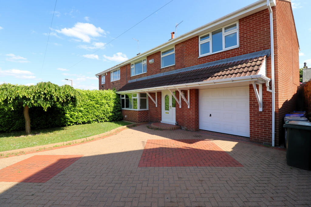 Main image of property: High Street, Barnsley, Monk Bretton, S71