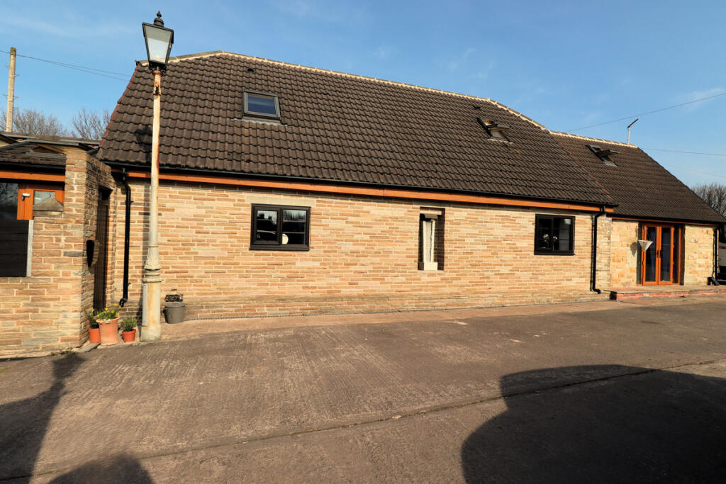 Main image of property: Midland Road, Royston Barnsley, S71