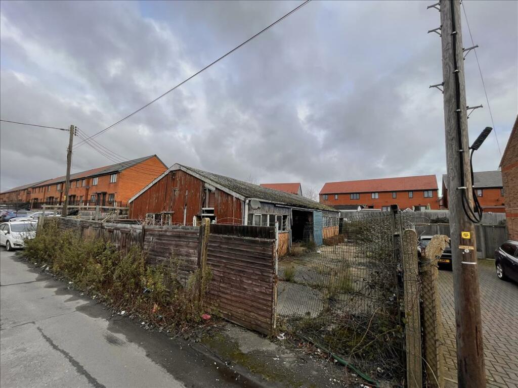 Commercial property for sale in 50 First Avenue, Queenborough, ME11