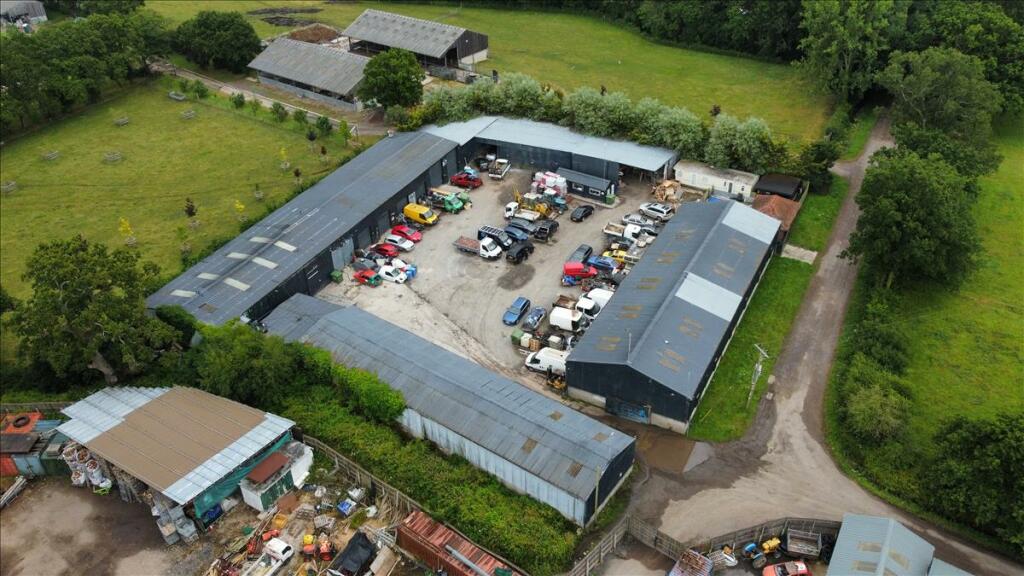 Additional property image - Clayford Farm, Clayford, Wimbourne, Dorset, BH21