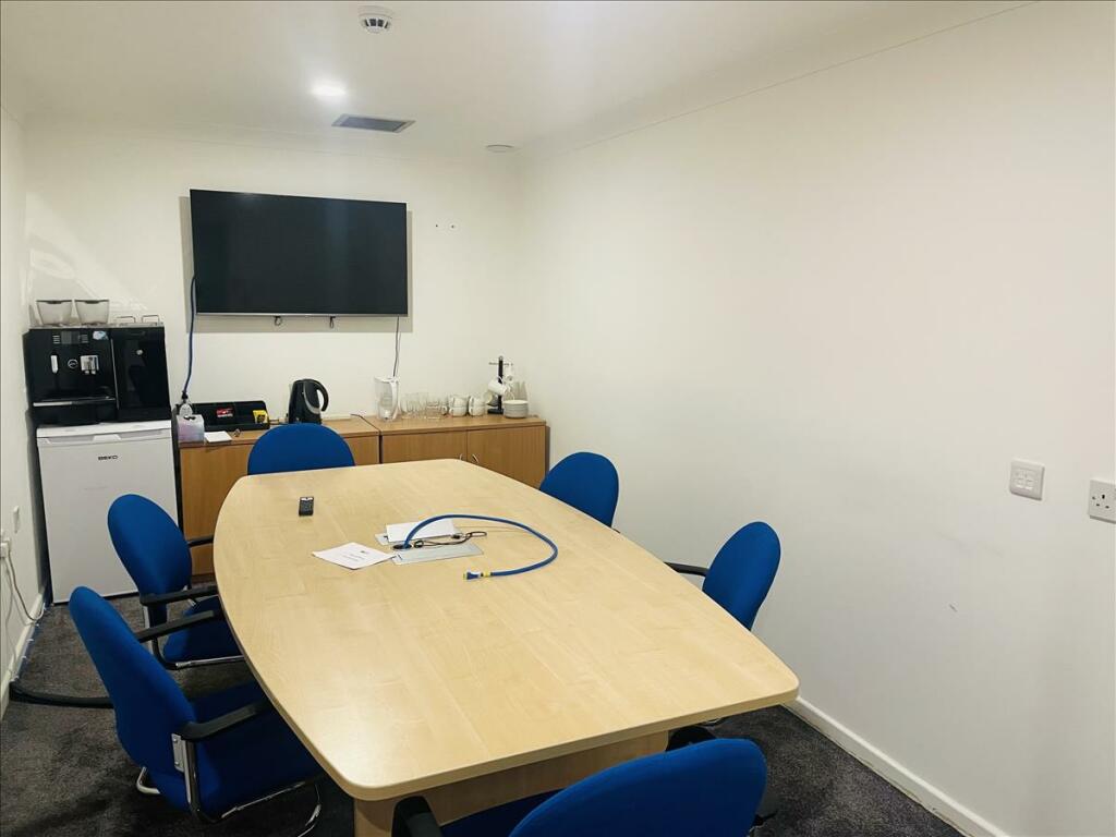Additional property image - Bayside Business Centre, Unit 1 Sovereign Business Park, 48 Willis Way, Poole, BH15