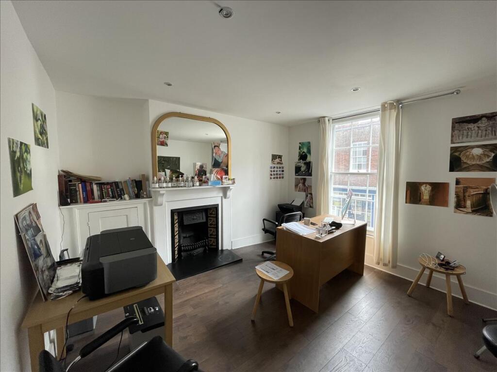 Additional property image - 24 Palace Street, Canterbury, Kent, CT1