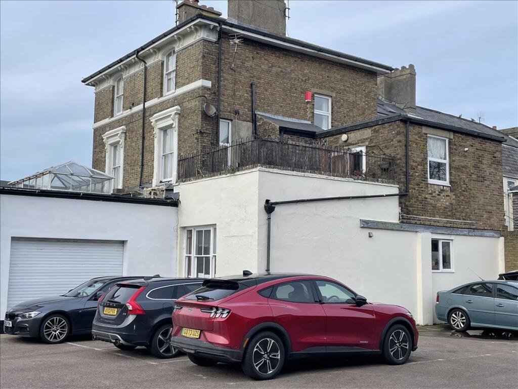 Additional property image - 47 Queen Street, Deal, Kent, CT14