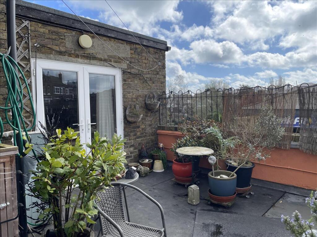 Additional property image - 47 Queen Street, Deal, Kent, CT14