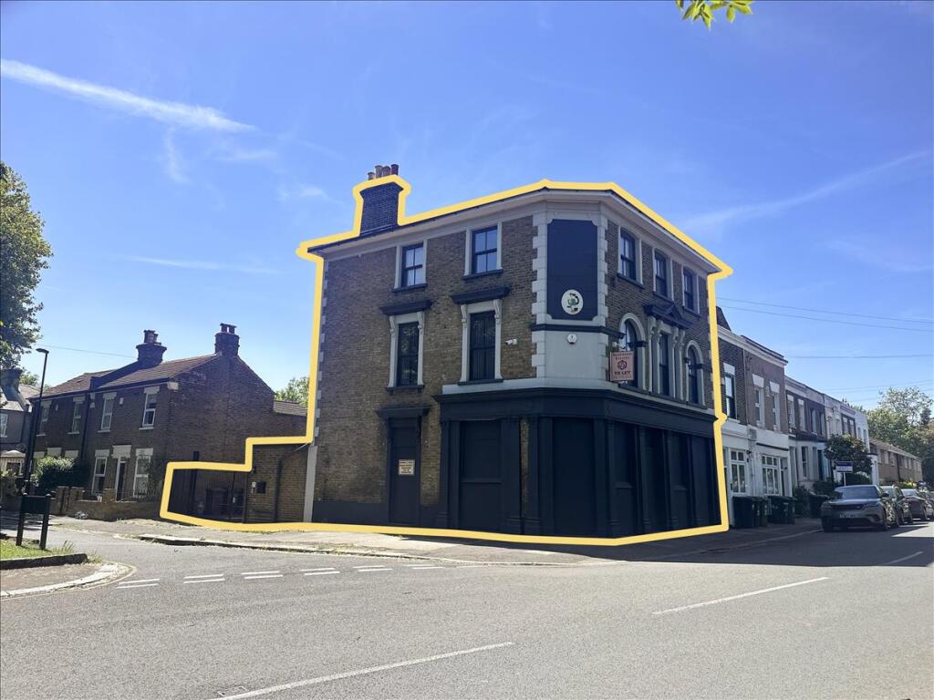 Main image of property: The Holly Tree, 32 Dermody Road, Lewisham, London, SE13