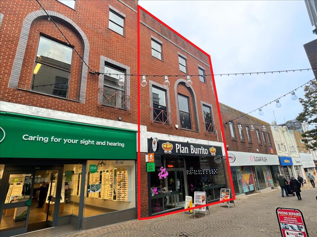 Main image of property: 33 High Street, Ramsgate, Kent, CT11