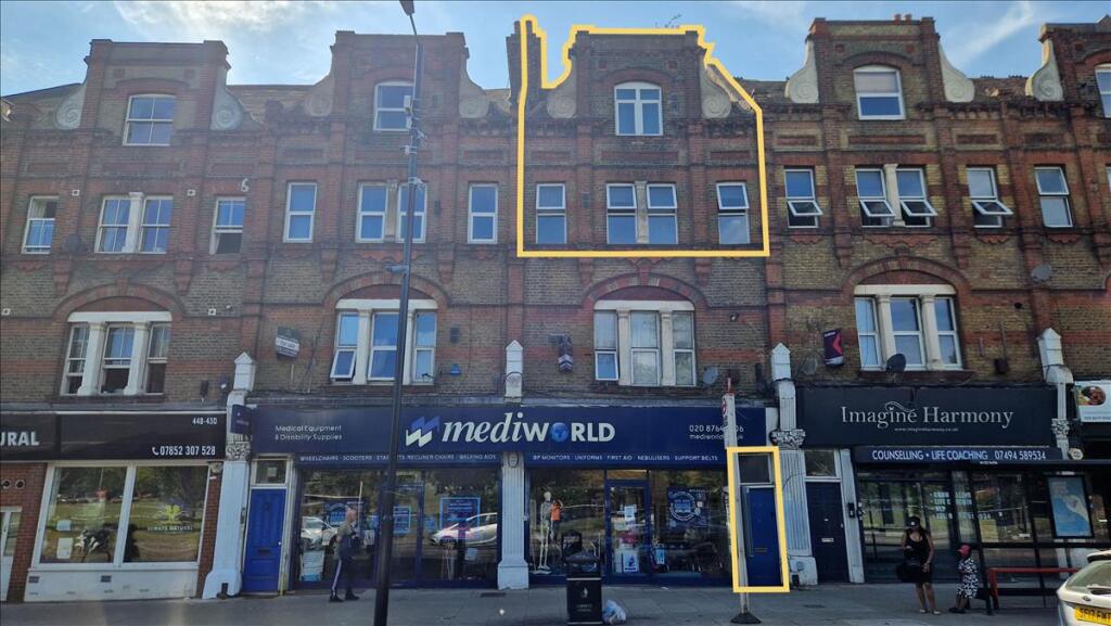 Main image of property: 444C Streatham High Road, Lambeth, London, SW16