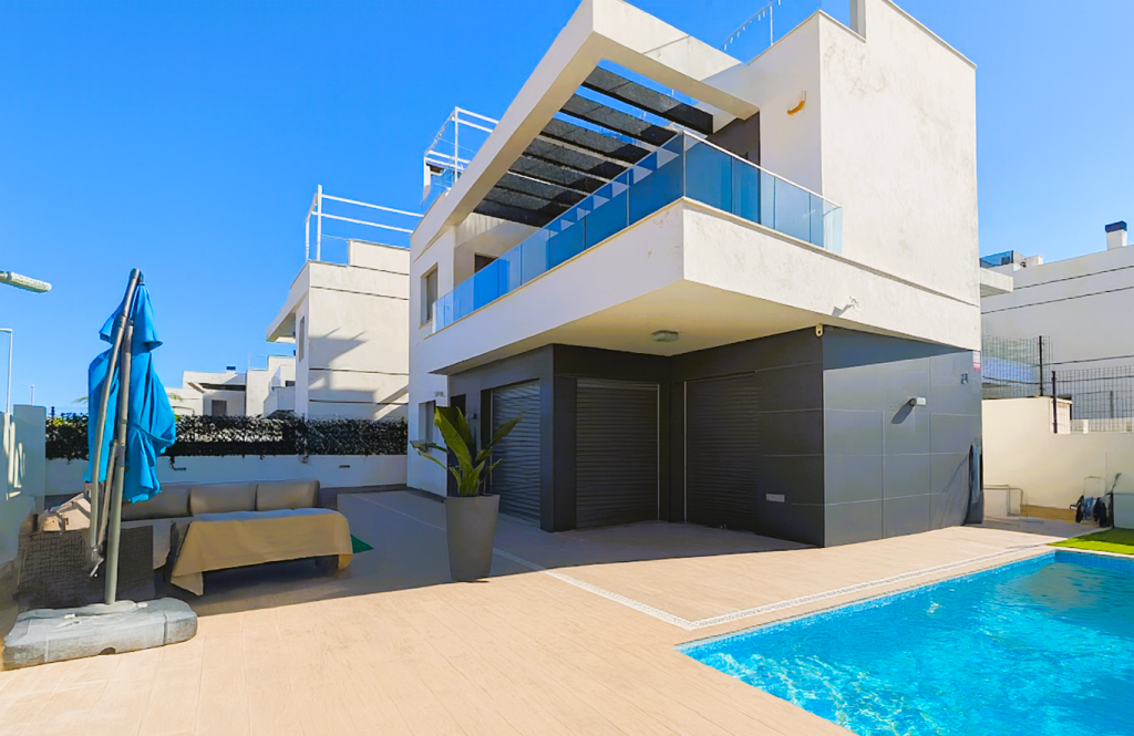 Main image of property: Valencia, Alicante, Villamartin