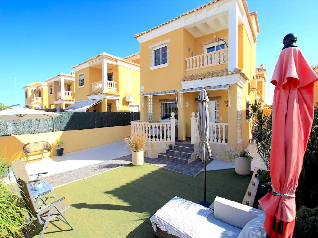Main image of property: Valencia, Alicante, Guardamar del Segura