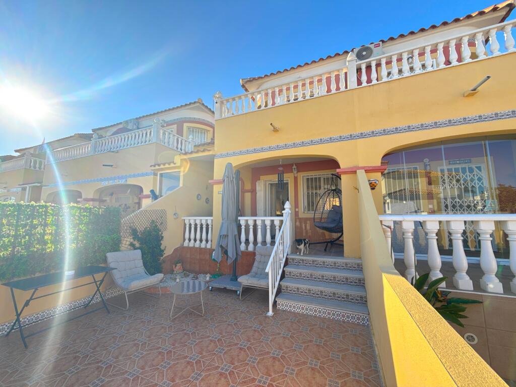 Main image of property: Valencia, Alicante, La Zenia