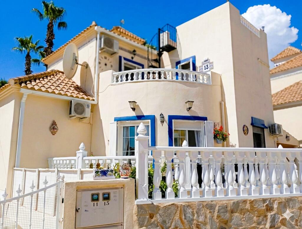 Main image of property: Valencia, Alicante, Villamartin