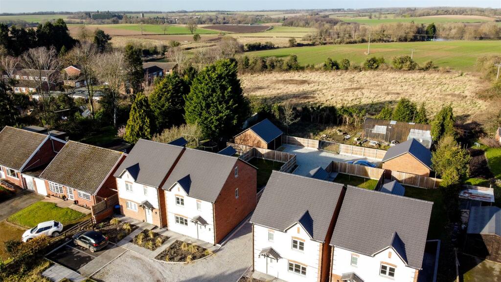 4 bedroom detached house for sale in Hardy House, Lutterworth Road