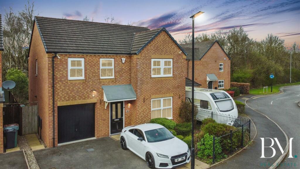 Main image of property: Sandpiper Close, Brownhills, Walsall