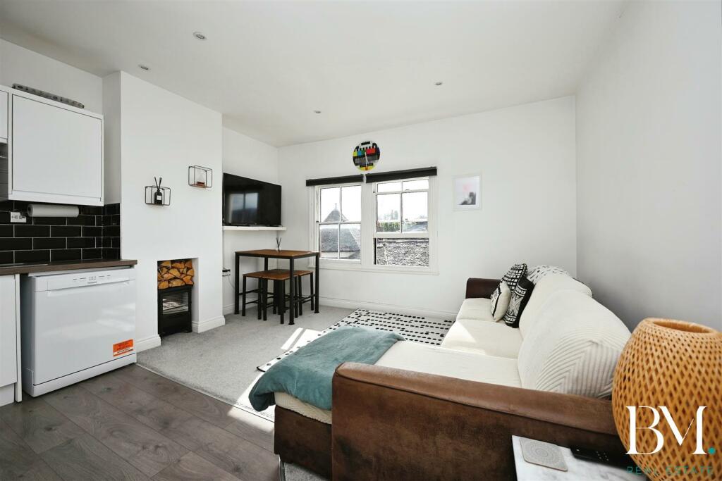 Additional property image - Sheep Street, Rugby