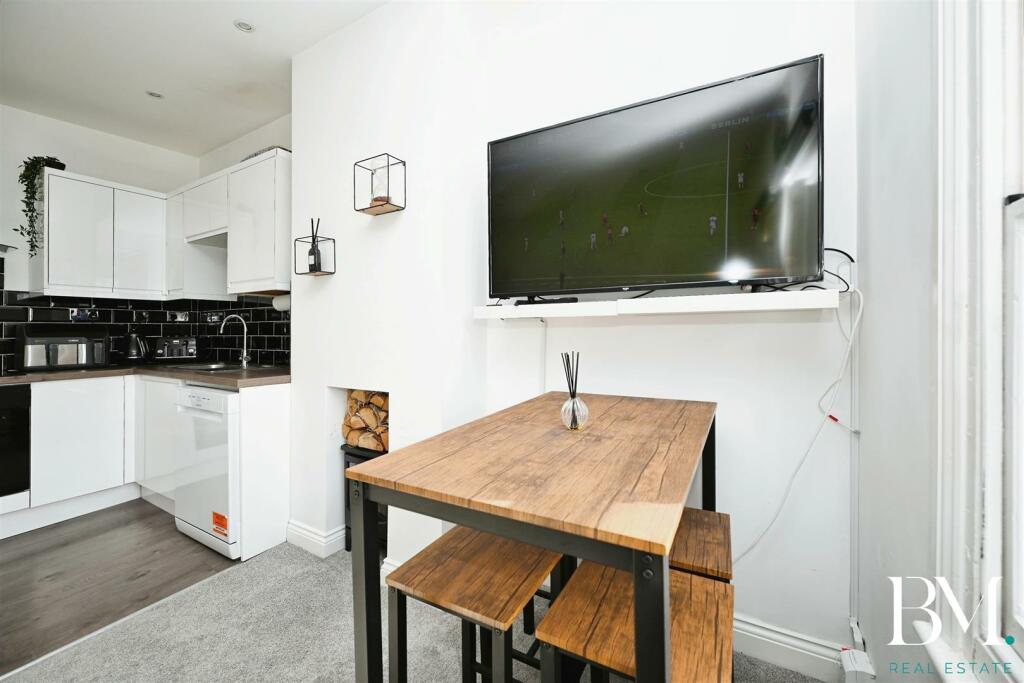 Additional property image - Sheep Street, Rugby