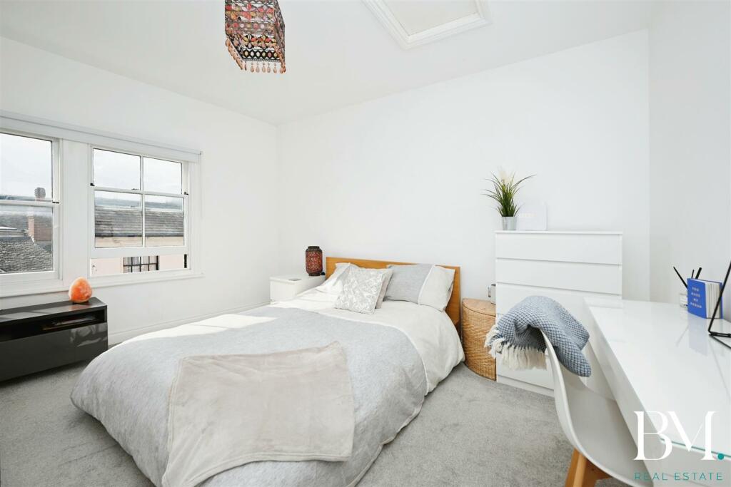 Additional property image - Sheep Street, Rugby