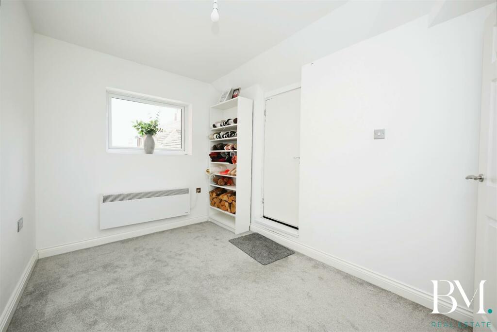 Additional property image - Sheep Street, Rugby