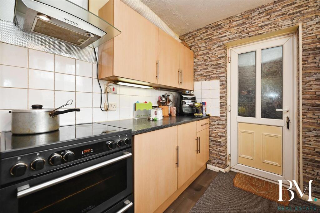 Additional property image - Dickens Road, Rugby