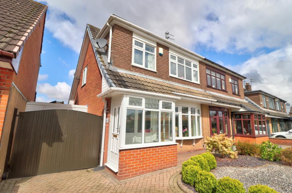 3 bedroom semidetached house for sale in Lulworth Drive, Hindley Green, WN2