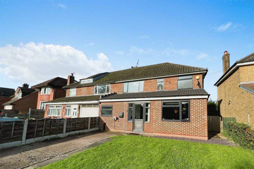 3 bedroom semidetached house for sale in Townfield Lane, Barnton