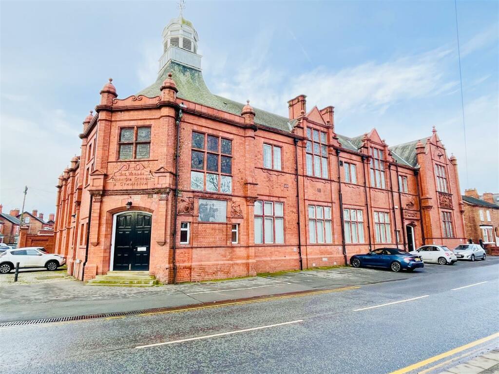 1 bedroom apartment for sale in London Road, Northwich, CW9