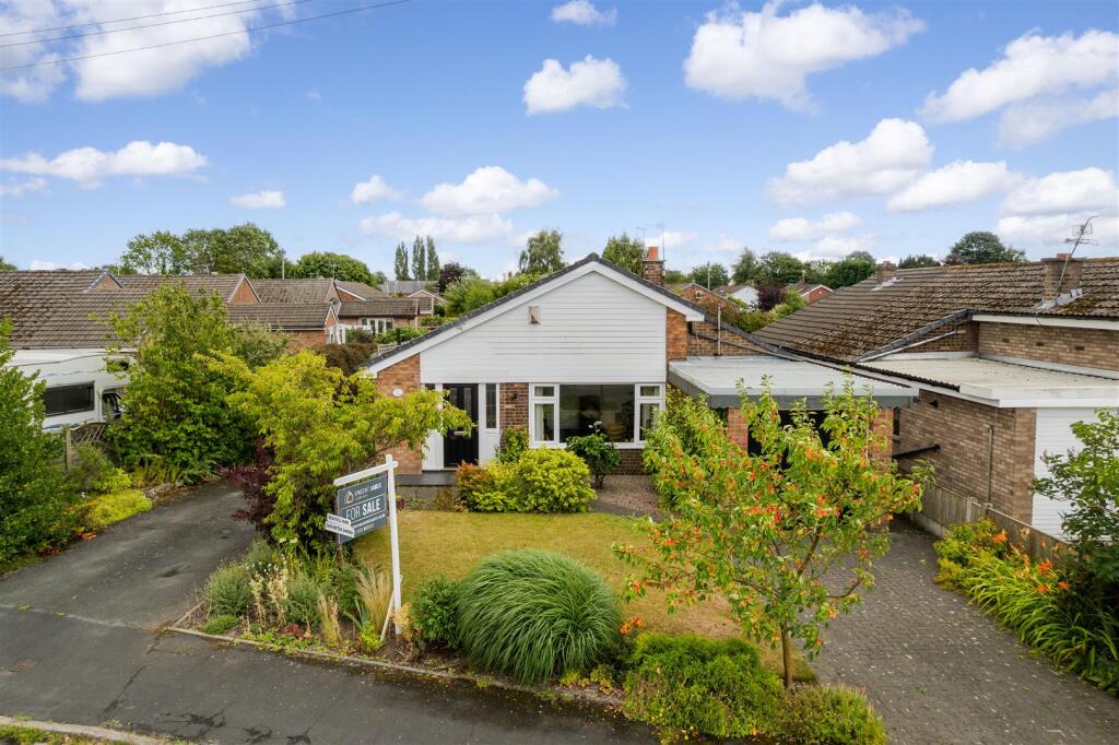 Main image of property: Detached Bungalow in Moulton