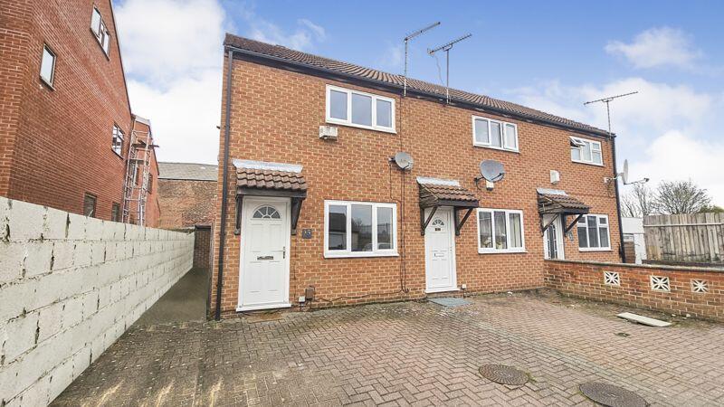 2 bedroom end of terrace house for rent in Regent Street, New Basford, NG7 7BJ, NG7