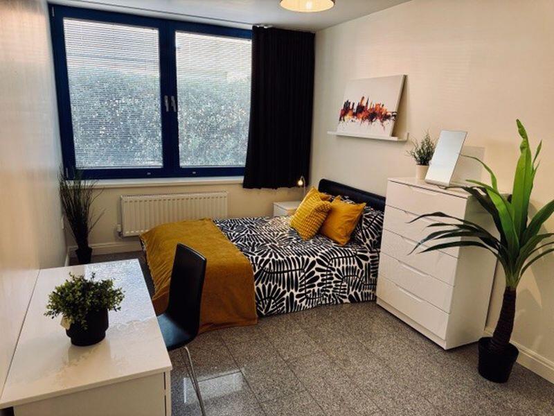 Main image of property: Wollaton Road, Beeston, Nottingham, NG9 2NG
