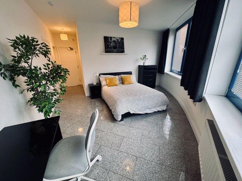 Main image of property: Wollaton Road, Beeston, Nottingham, NG9 2NG