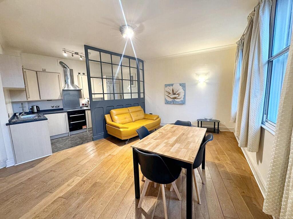 Main image of property: Weekday Cross, Nottingham, NG1 2GB