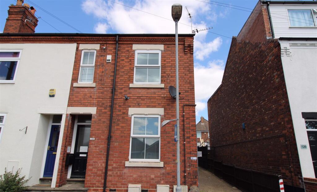 Main image of property: St. Albans Road, Arnold, Nottingham, NG5 6GW