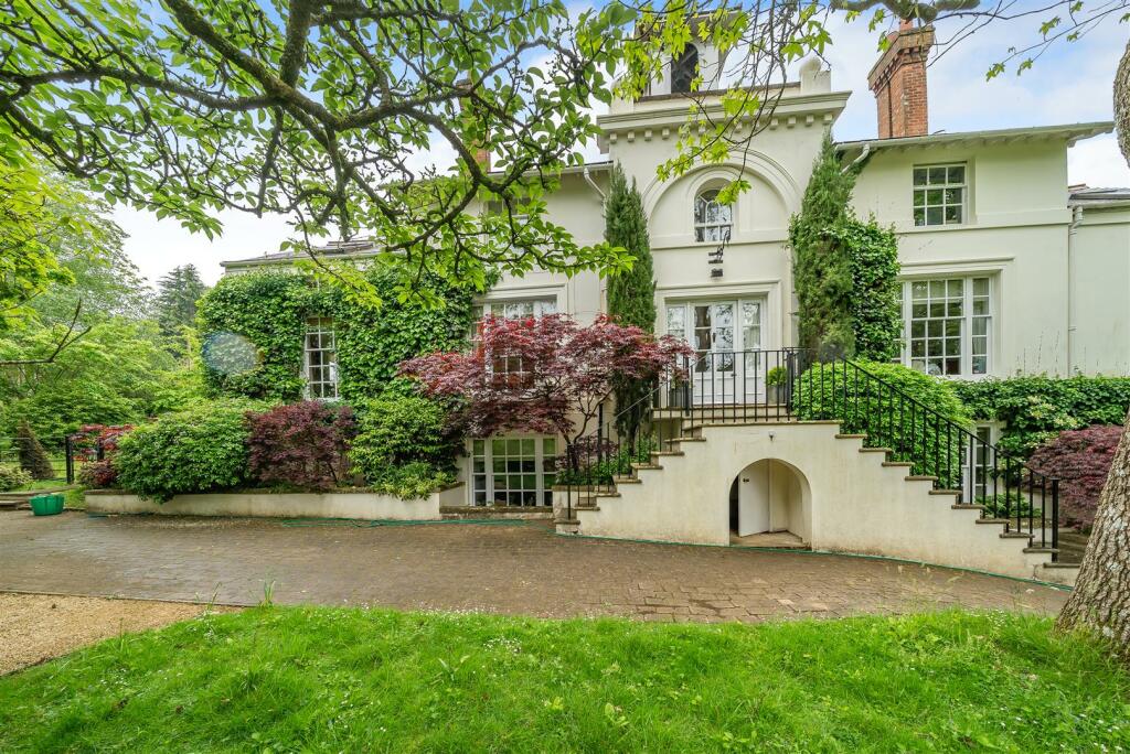 1 bedroom property for rent in Knowle Lane, Cranleigh, GU6