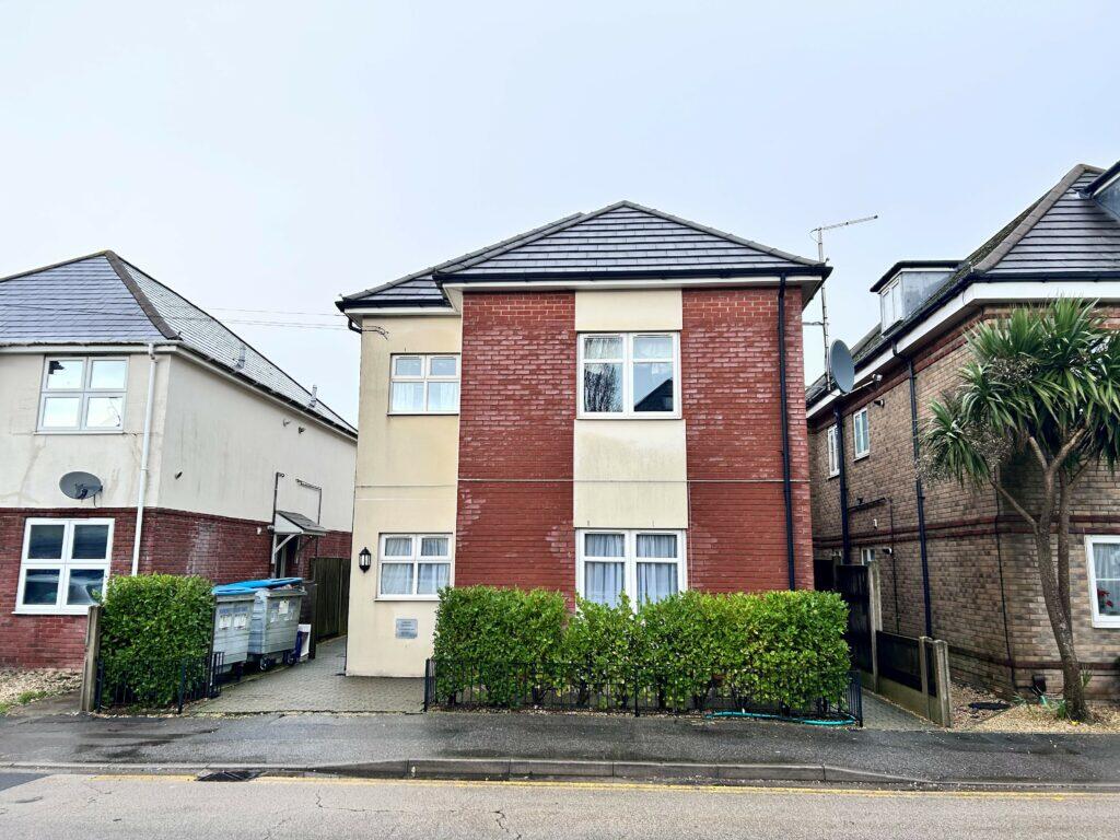 Main image of property: Columbia Apartments, 43-45, Columbia Road, Bournemouth