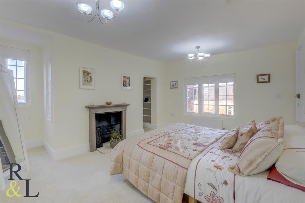 Additional property image - Acresford Road, Overseal, Swadlincote