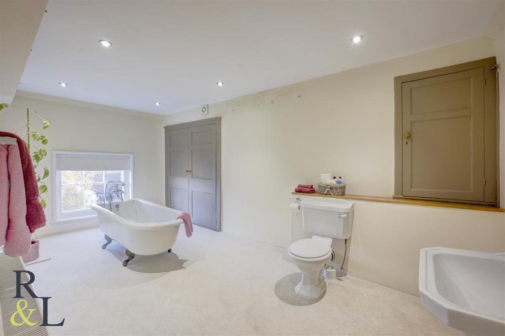 Additional property image - Acresford Road, Overseal, Swadlincote