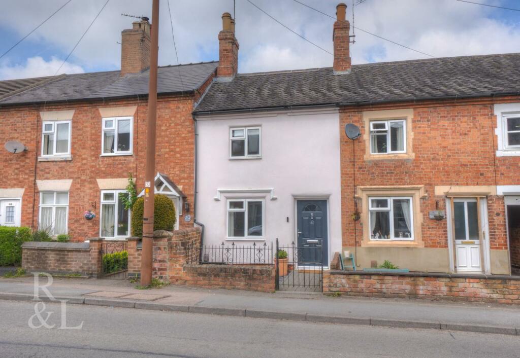 2 bedroom cottage for sale in Tamworth Road, AshbyDeLaZouch, LE65