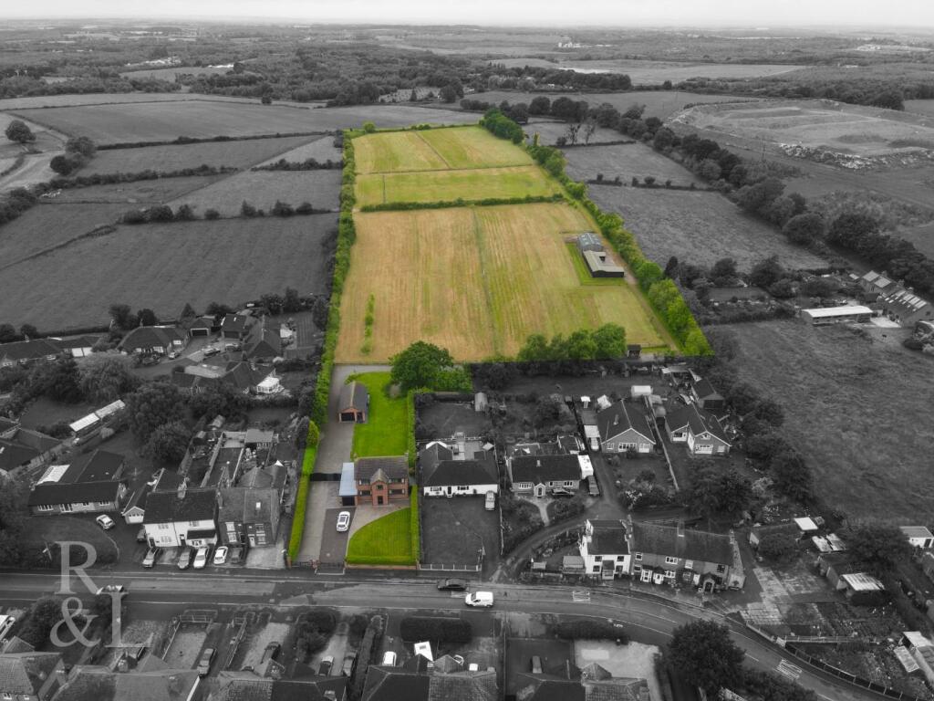 Additional property image - Butt Lane, Blackfordby, Swadlincote
