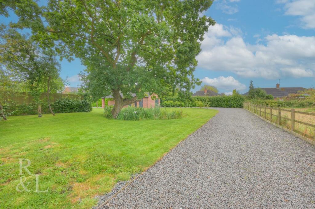 Additional property image - Butt Lane, Blackfordby, Swadlincote