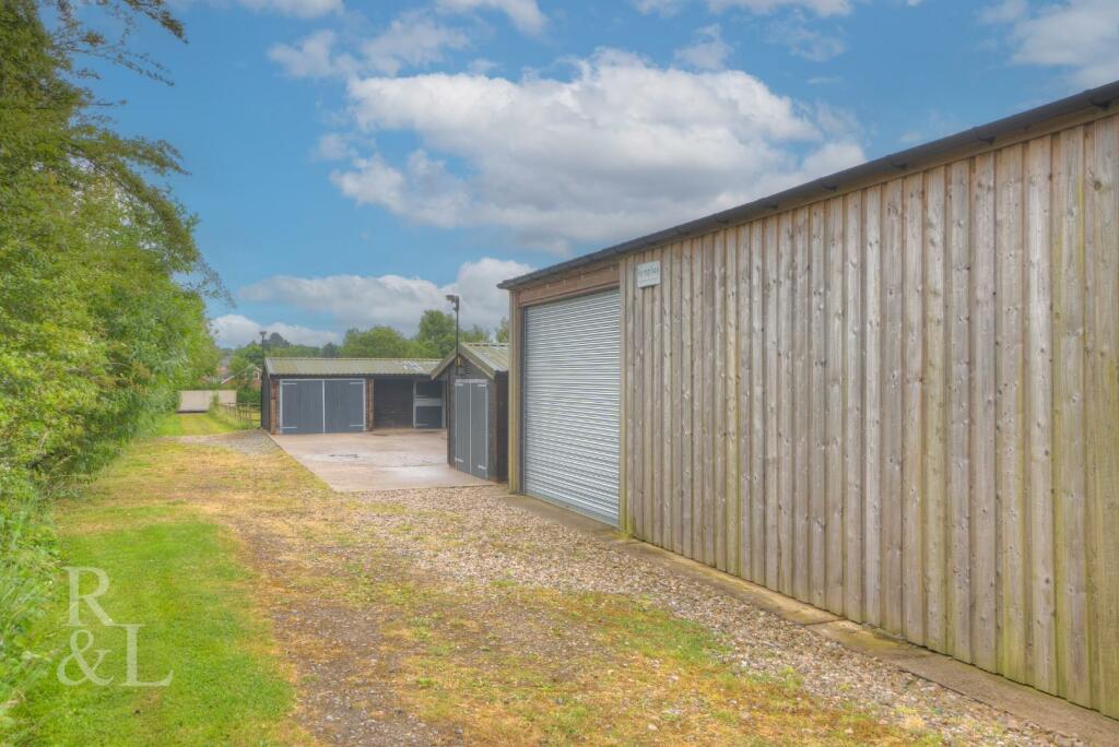 Additional property image - Butt Lane, Blackfordby, Swadlincote