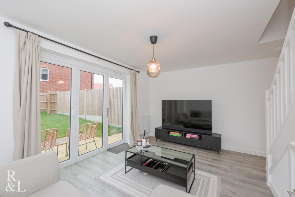 Additional property image - Marble Drive, Swadlincote