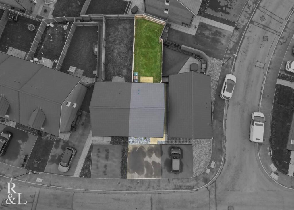 Additional property image - Marble Drive, Swadlincote