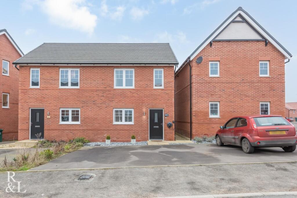 Additional property image - Marble Drive, Swadlincote