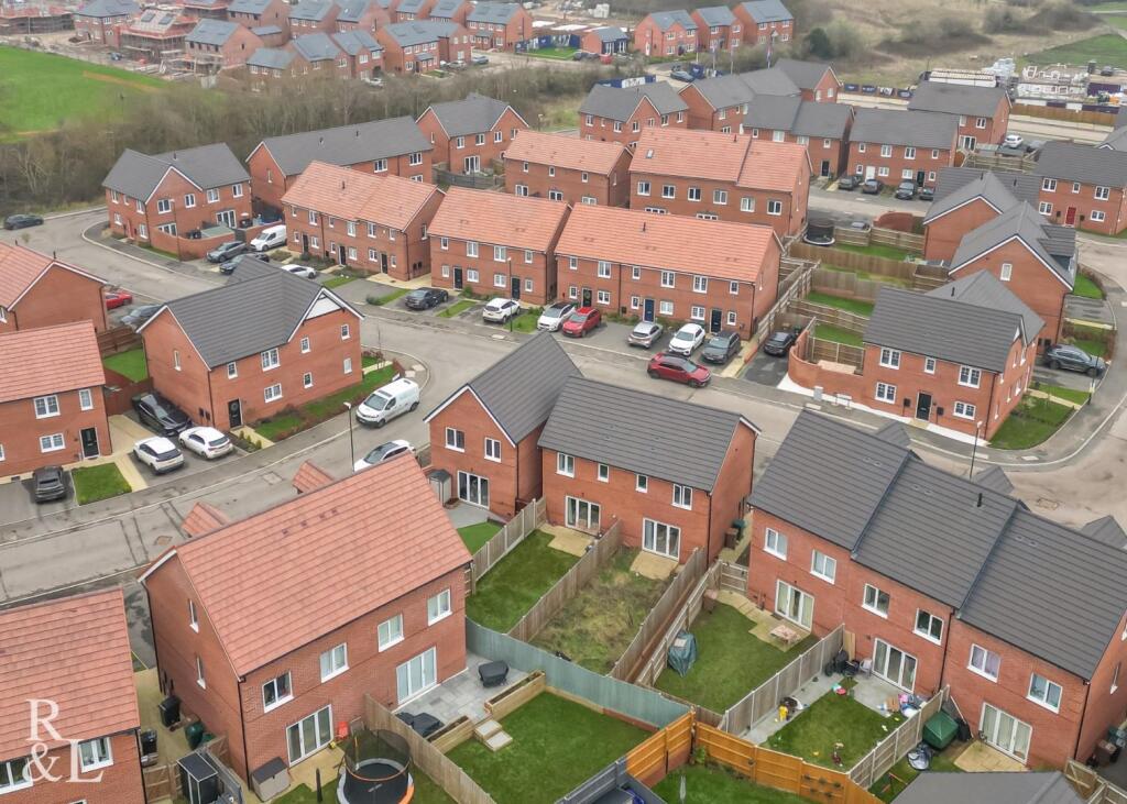 Additional property image - Marble Drive, Swadlincote