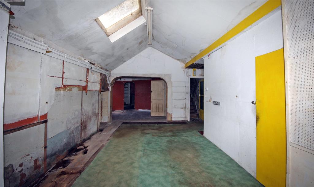 Shop for sale in High Street, Llangefni, Anglesey, LL77