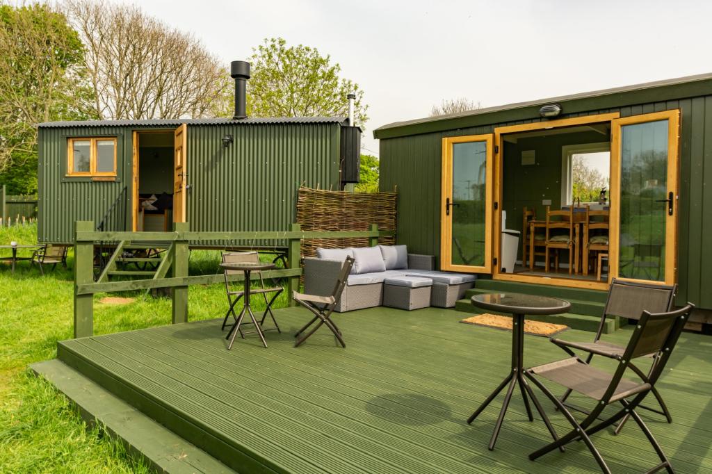 3 bedroom property for sale in Brynsiencyn, Llanfairpwll, Anglesey, LL61