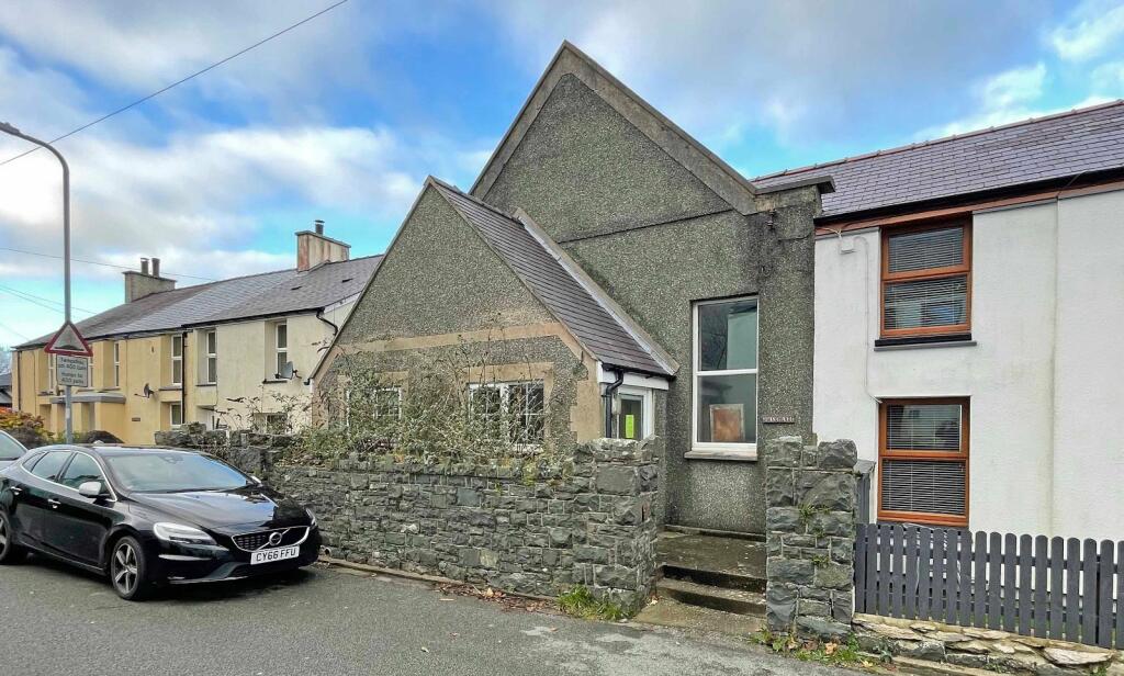 Commercial property for sale in Carmel, Caernarfon, Gwynedd, LL54